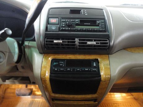 2001 Nissan QRV  2.0 照片4