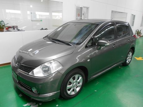 2006 Nissan Tiida1.8 照片1