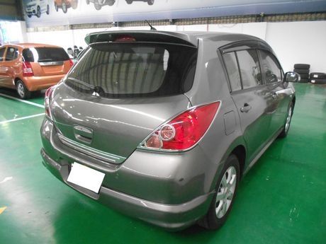 2006 Nissan Tiida1.8 照片10