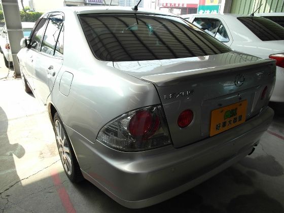 Lexus 凌志 IS200 2.0 照片10