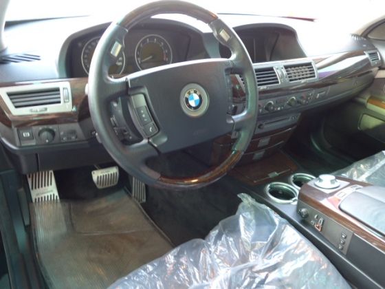 2002  BMW 745Li 4.4 照片3