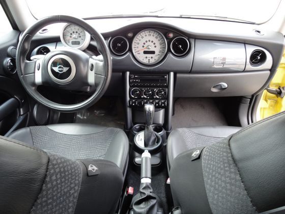 2003 Mini Cooper 1.6 照片2