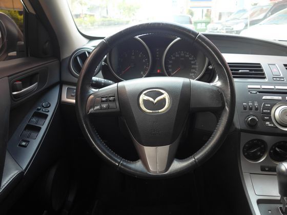 Mazda 馬自達 3 1.6 2011 照片3