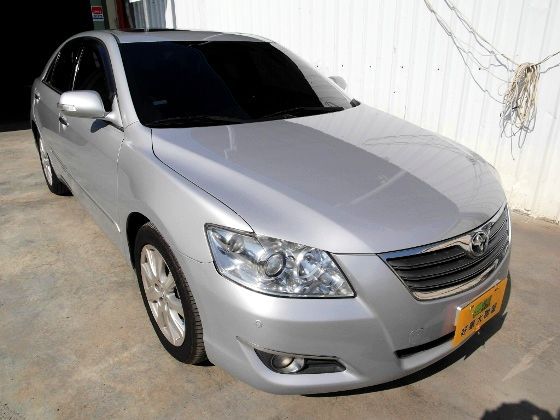 Toyota 豐田 Camry 2.4 照片1