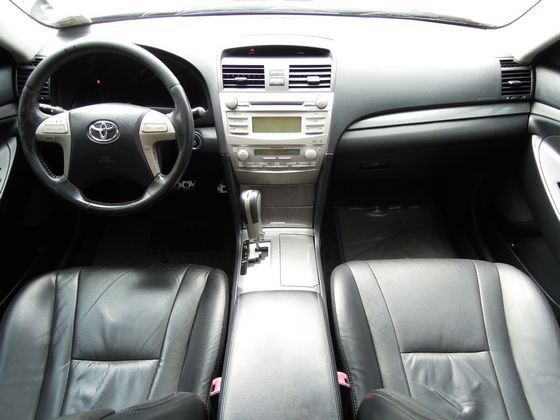 Toyota 豐田/Camry 2.4 照片2