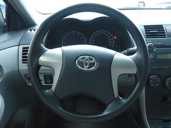 Toyota 豐田 Artis 1.8 照片5