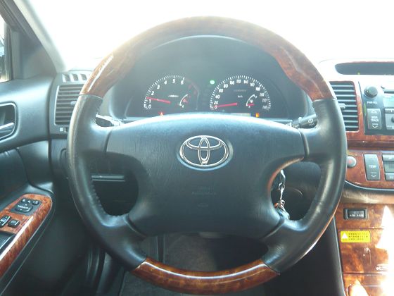 Toyota 豐田 Camry 2.0 照片5