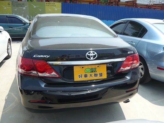 Toyota 豐田 Camry 2.0 照片10