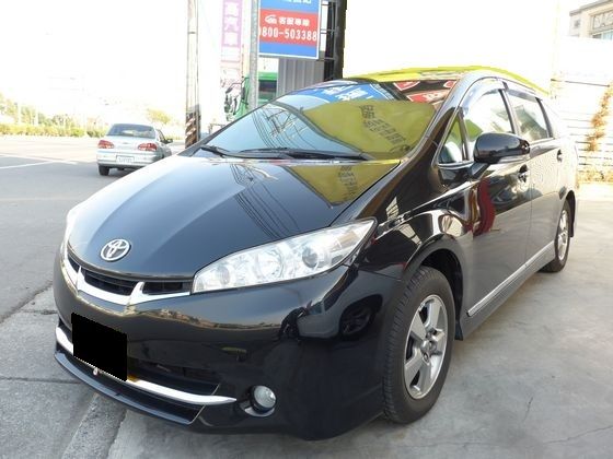 2010 Toyota Wish 2.0 照片1