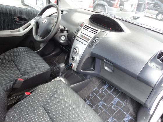 2007Toyota Yaris 1.5 照片3