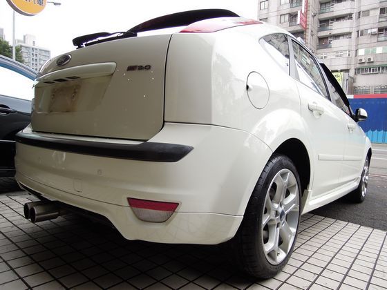 2005 Ford Focus 2.0  照片10