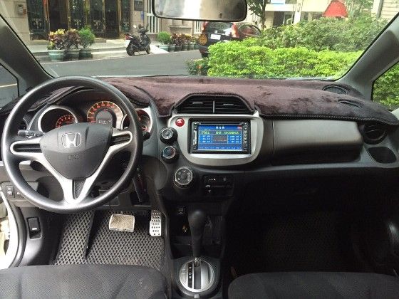 2011 Honda FIT 1.5 照片2