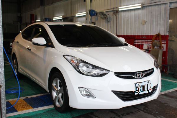 ELANTRA 照片2