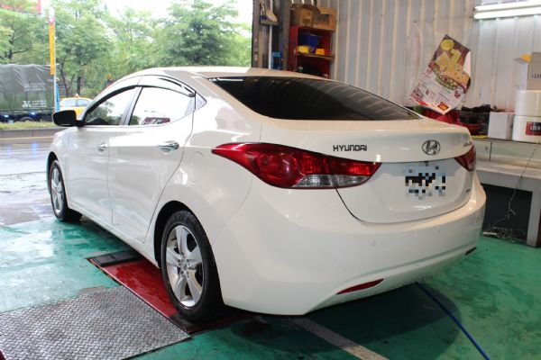 ELANTRA 照片3