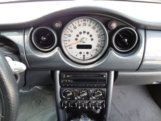 2003 Mini Cooper 1.6 照片7