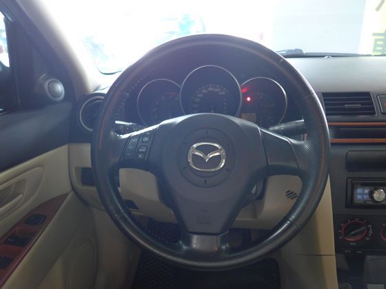 Mazda 馬自達  3 照片3