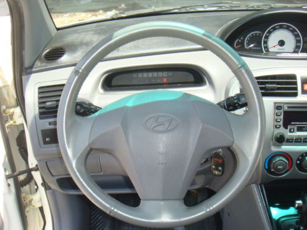 HYUNDAI MATRIX 照片9