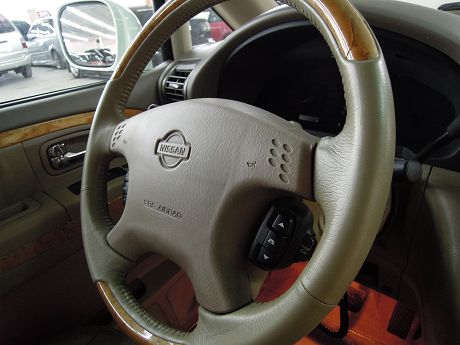 Nissan 日產/Serena QRV 照片7