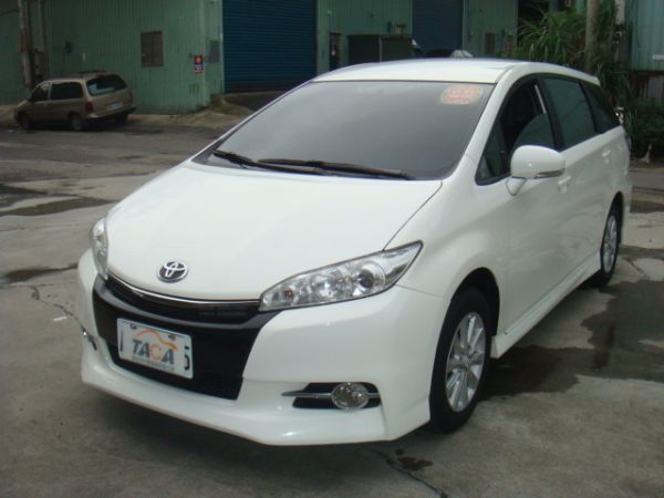 TOYOTA WISH 照片1