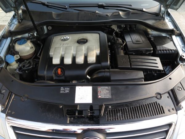 VW福斯  Passat TDI 2.0 照片6