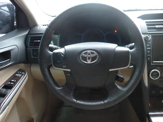 Toyota 豐田/Camry 2.5 照片5