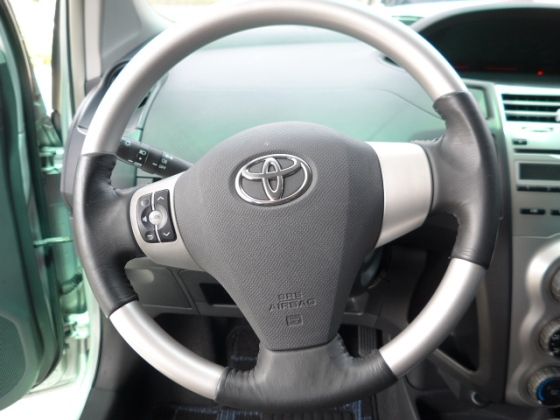 Toyota 豐田/Yaris 照片3