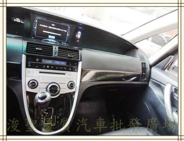 2011 那智捷MPV 黑 32.5萬 照片7