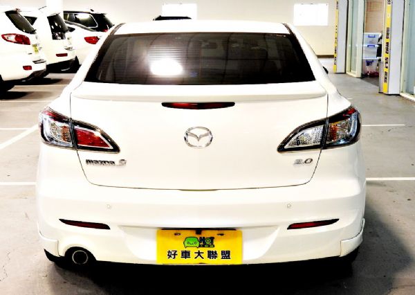 MAZDA3  免保人可全貸可超貸 照片3