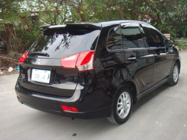 MITSUBISHI COLT PLUS 照片2