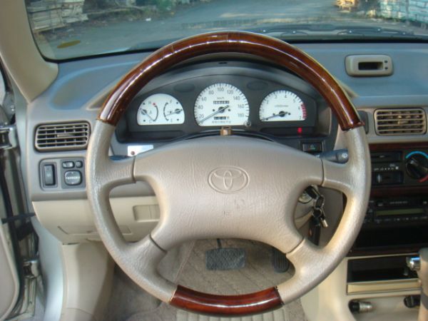 TOYOTA TERCEL 照片9