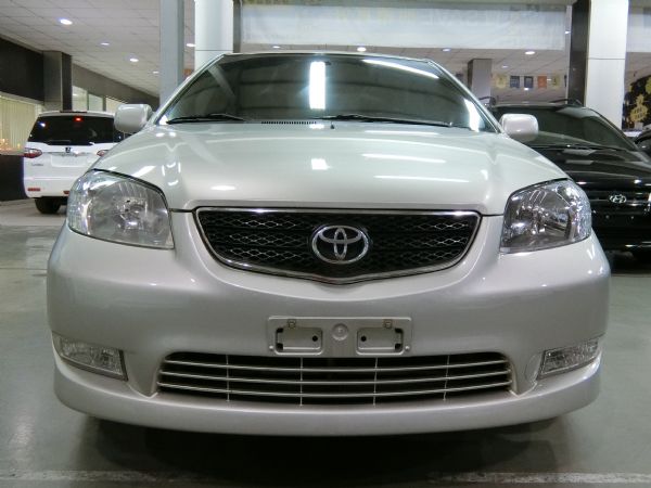 威歐馳 Vios 2004  照片2