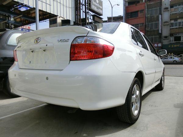 威歐馳 Vios 2004  照片8