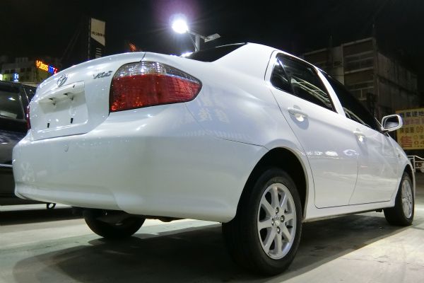 威歐馳 Vios 2011 照片10