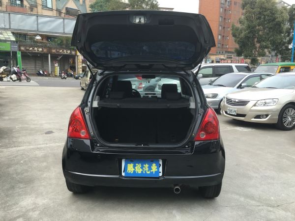 2006SUZUKI SWIFT 照片6