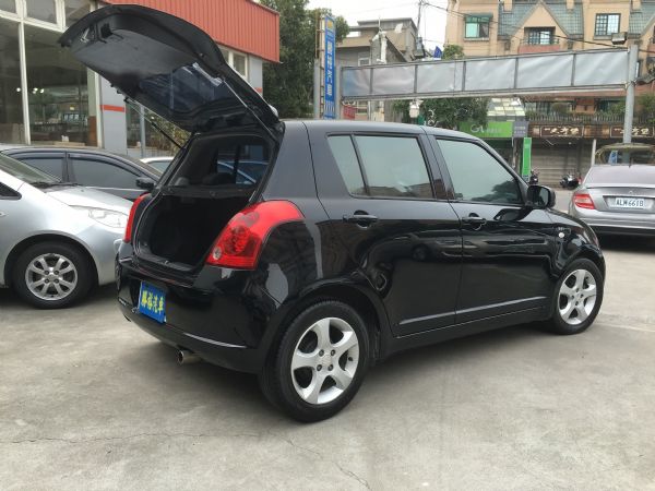 2006SUZUKI SWIFT 照片7