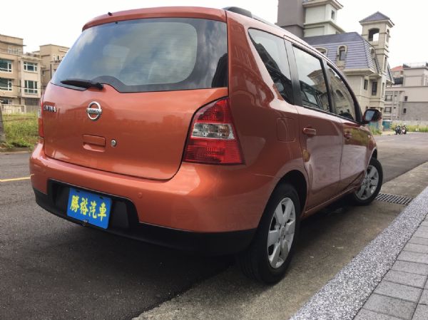 2010NISSAN LIVINA 照片8