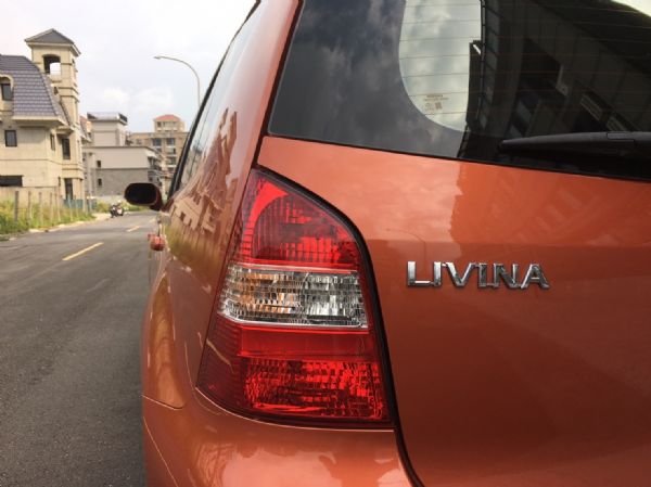 2010NISSAN LIVINA 照片9