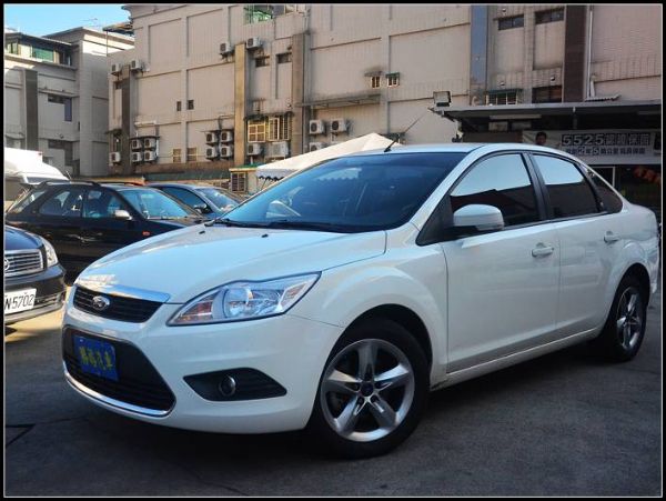 2011FORD FOCUS 照片1