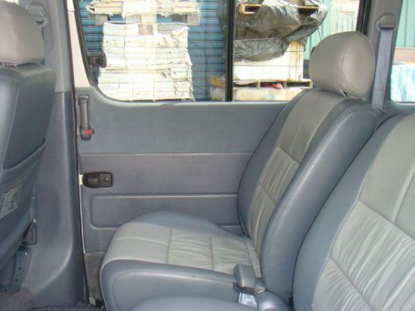 TOYOTA HIACE 照片6