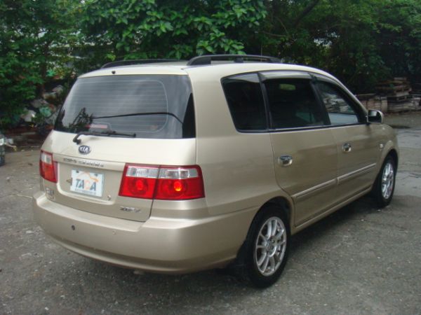 KIA CARENS 照片2