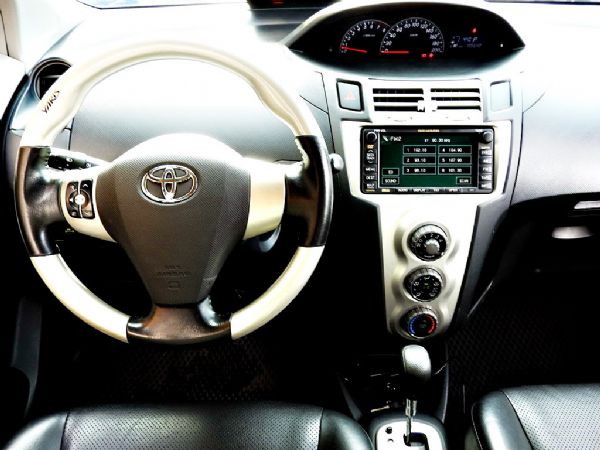 YARIS 1.5 免保人可全貸可超貸 照片9