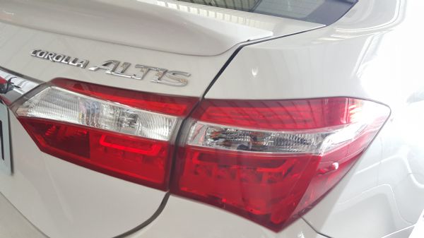 2015年 豐田 ALTIS 1.8 照片7