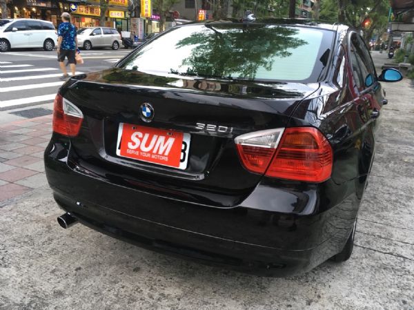 BMW 320i E90 黑 小改款 照片2