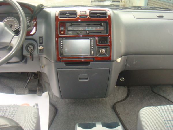 TOYOTA HIACE 照片9