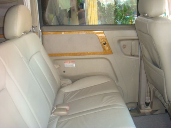 NISSAN Q-RV 照片7