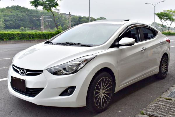 Elantra 免頭款全額貸免保人 照片1