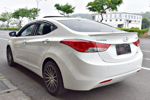 Elantra 免頭款全額貸免保人 照片4