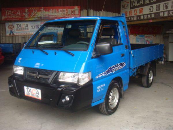 MITSUBISHI DELICA 照片1