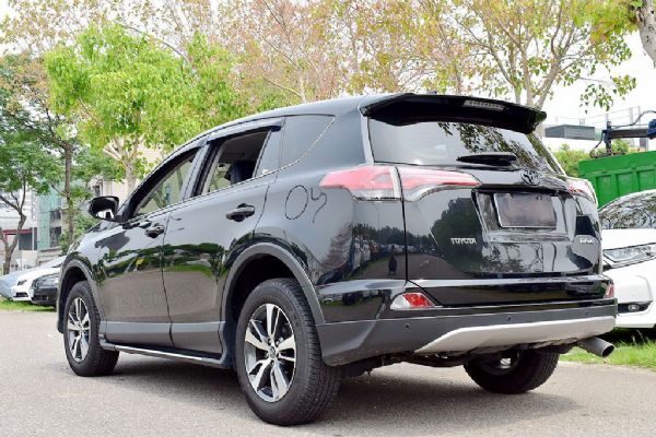 RAV4 2.0 免保人可全貸可超貸 照片4