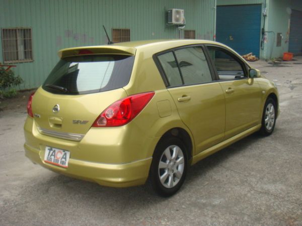 NISSAN TIIDA 照片2